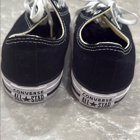 Converse All Star Chuck Taylor Black and White Women's Sneakers New - Picture 9 of 9